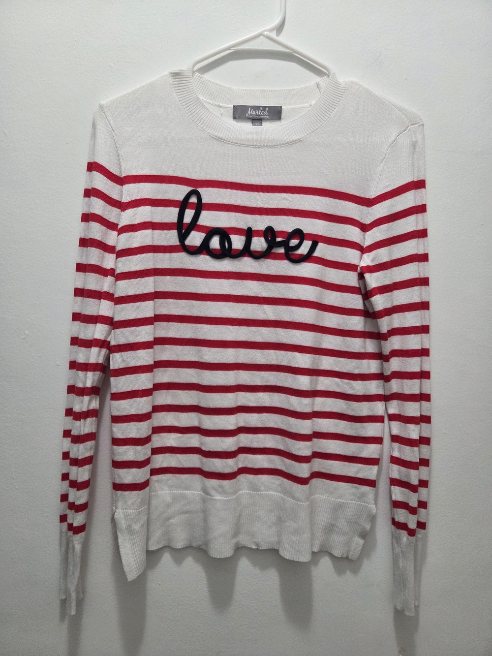 Marled Women's XS White/Red/Black Striped Love 3D Crewneck Pullover Sweater